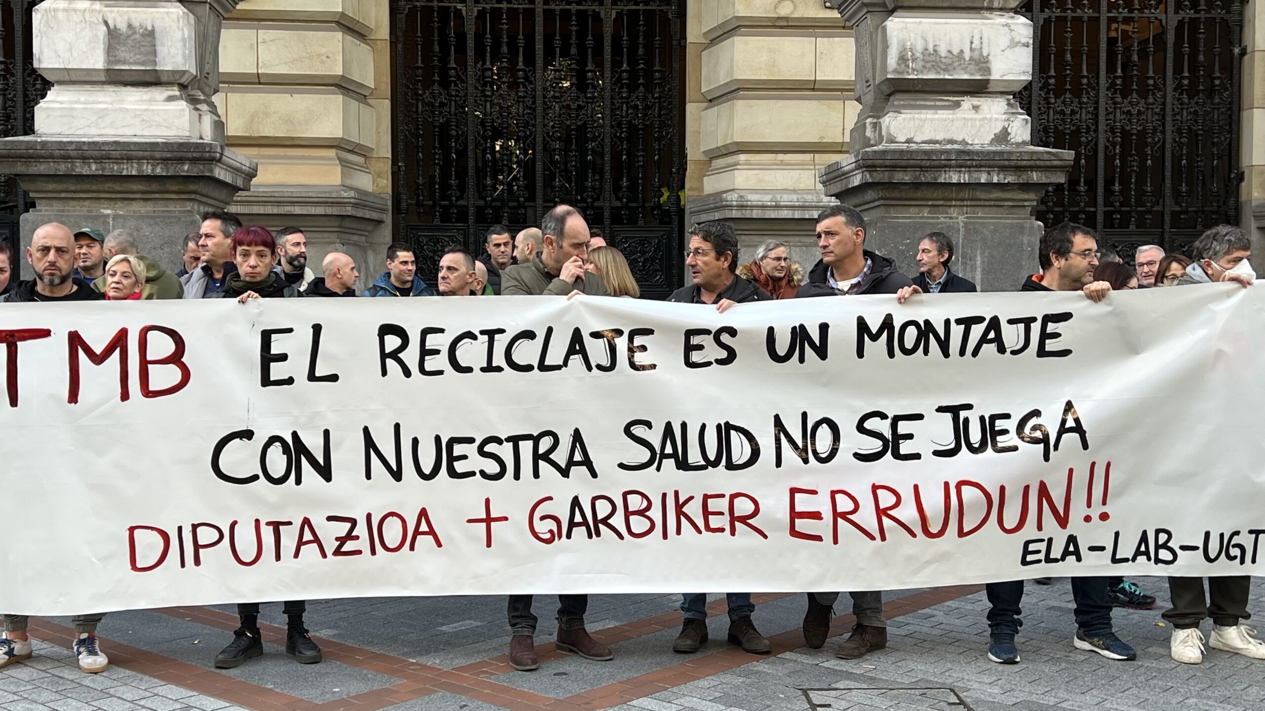 TMB el reciclaje es un montaje