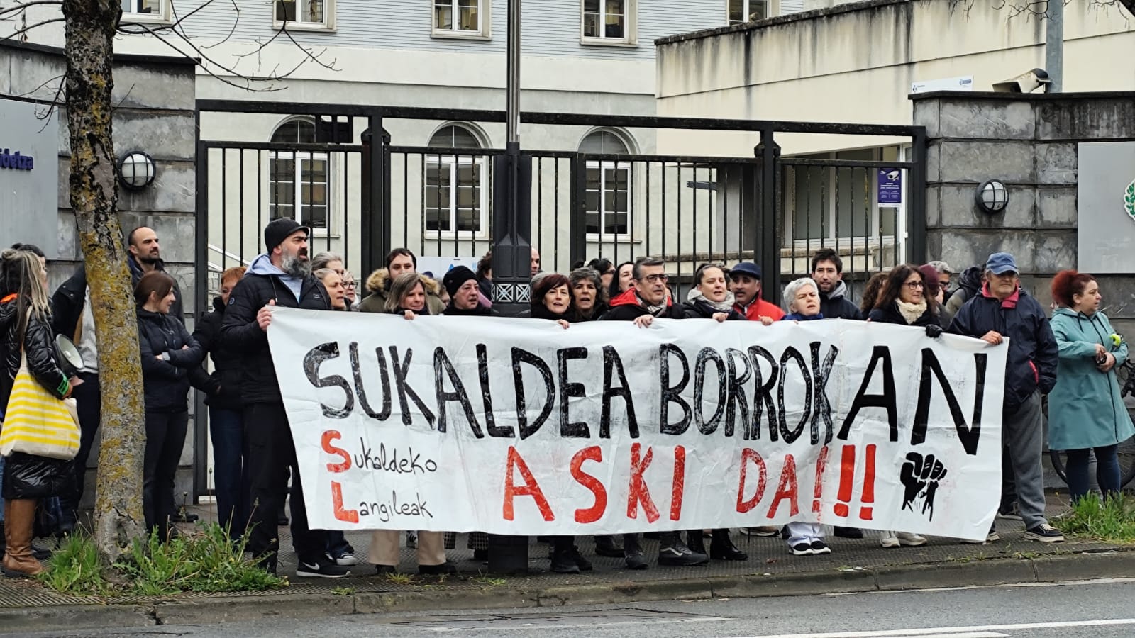 ¡Recortes en cocina, peligro en el hospital Txagorritxu!